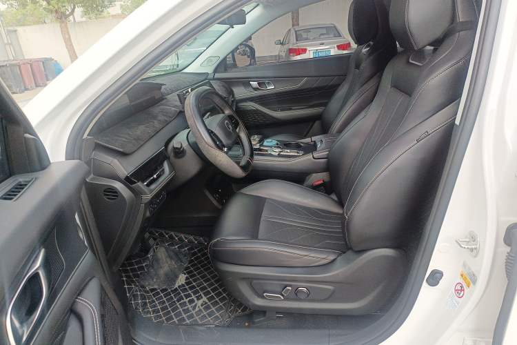 Used CHANGAN UNI-K iDD 2023 Zhidian iDD 1.5T 135km Smart & Fun Model Left Front Seat