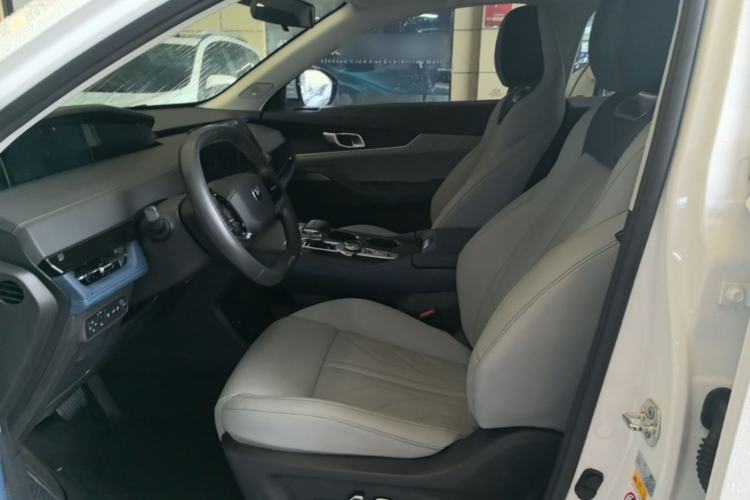 Used CHANGAN UNI-K iDD 2023 Zhidian iDD 1.5T 135km Smart & Fun Model Left Front Seat