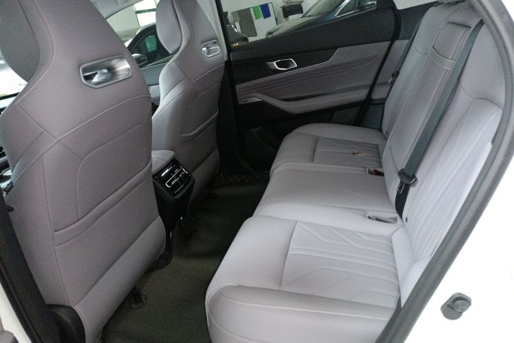 Used CHANGAN UNI-K iDD 2023 Zhidian iDD 1.5T 135km Smart & Fun Model Left Rear Seat