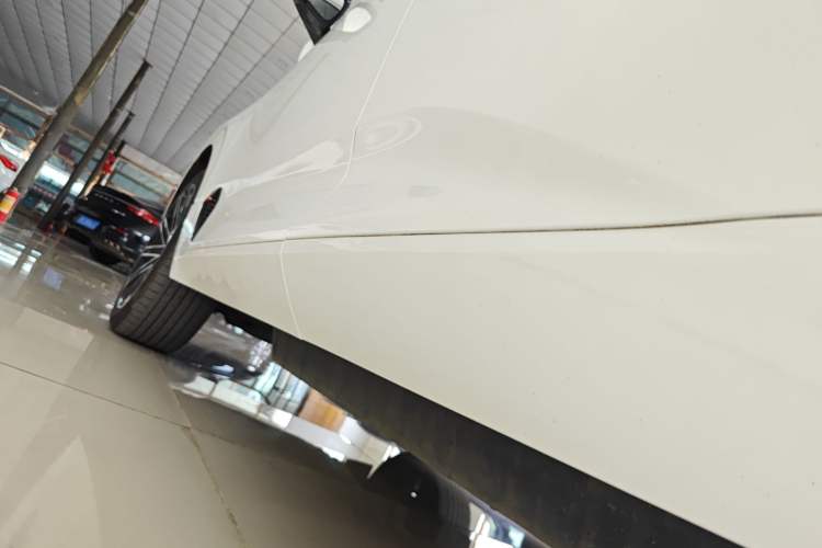 Used CHANGAN UNI-K iDD 2023 Smart Electric iDD 1.5T 135km Smart Leading Model Left Side Sill