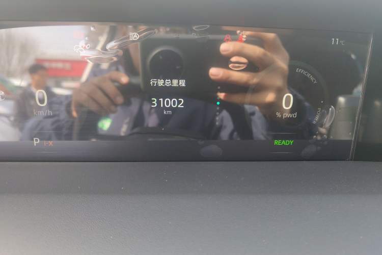 Used CHANGAN UNI-K iDD 2023 Smart Electric iDD 1.5T 135km Smart Leading Model Odometer Close Up