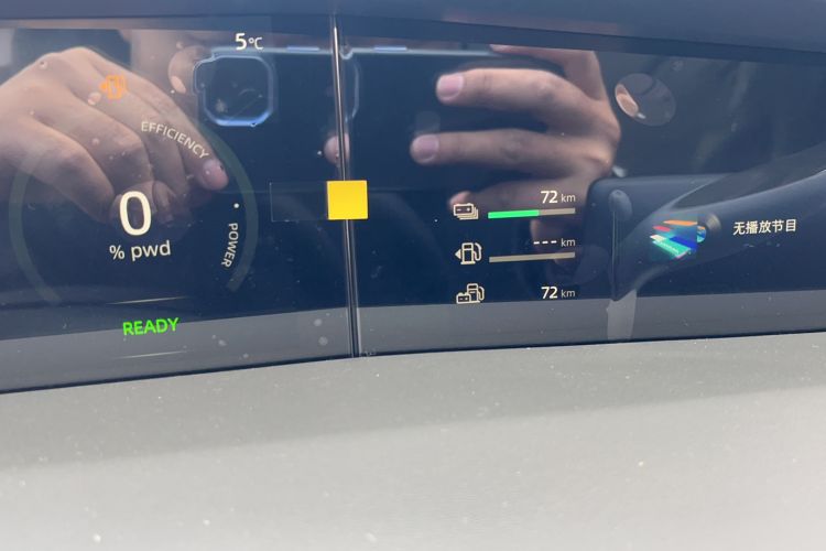 Used CHANGAN UNI-K iDD 2023 Zhidian iDD 1.5T 135km Smart & Fun Model Odometer Close Up