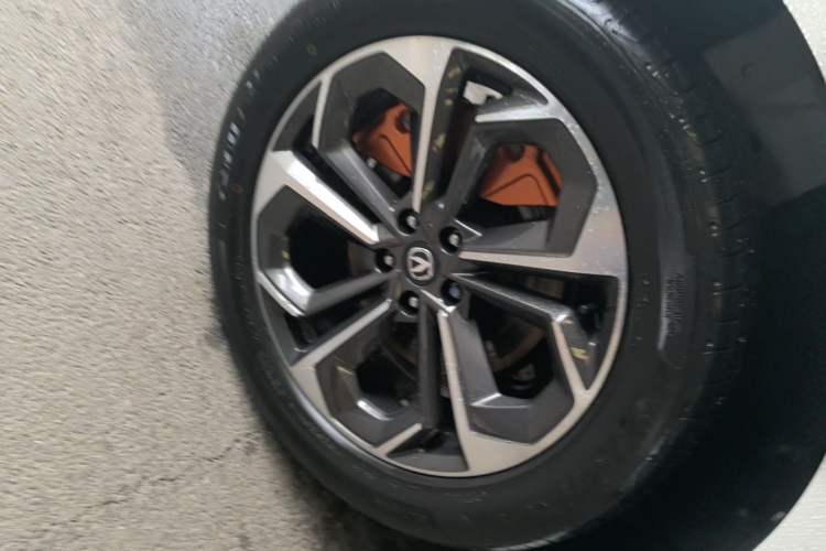 Used CHANGAN UNI-K iDD 2023 Zhidian iDD 1.5T 135km Smart & Fun Model Right Rear Wheel Hub
