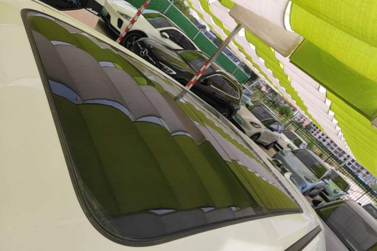 Used CHANGAN UNI-K iDD 2023 Zhidian iDD 1.5T 135km Smart & Fun Model Roof