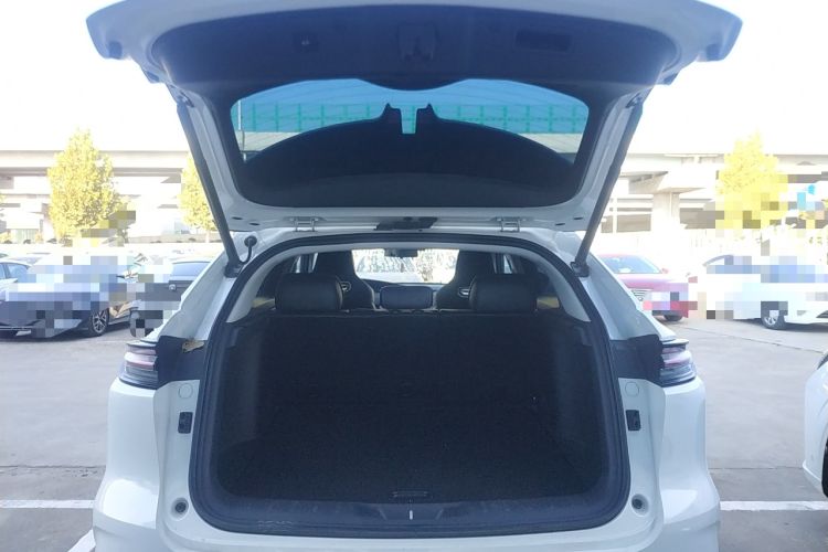 Used CHANGAN UNI-K iDD 2023 Smart Electric iDD 1.5T 135km Smart Leading Model Trunk