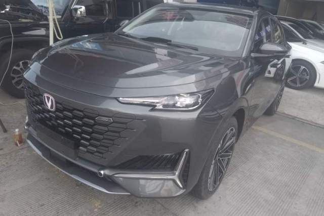 Used CHANGAN UNI-K iDD 2024 ZhiDian iDD 1.5T 135km Smart Leading Model