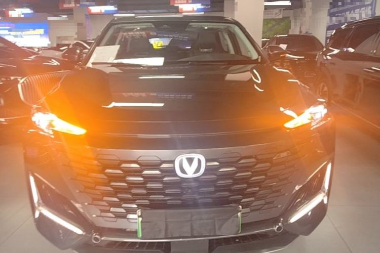 Used CHANGAN UNI-K iDD 2024 Chuzhi iDD 1.5T 135km Smart & Fun Model Front