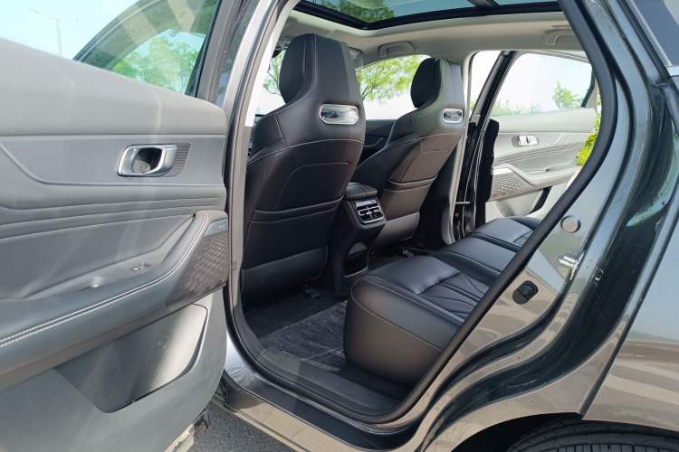 Used CHANGAN UNI-K iDD 2024 Chuzhi iDD 1.5T 135km Smart & Fun Model Interior 3