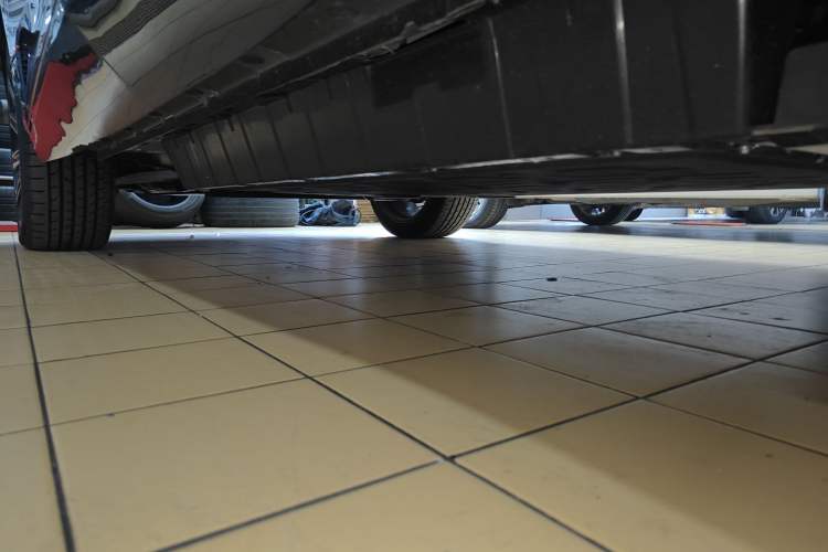 Used CHANGAN UNI-K iDD 2024 ZhiDian iDD 1.5T 135km Smart Leading Model Left Side Sill