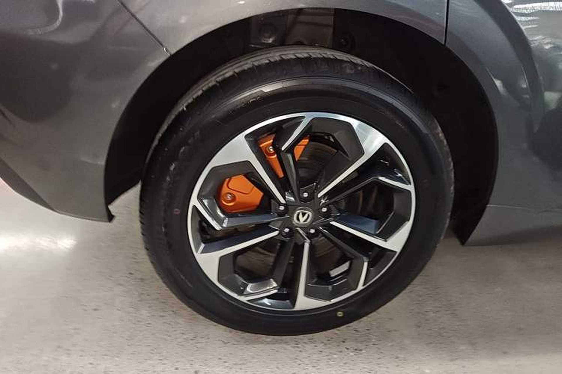 Used CHANGAN UNI-K iDD 2024 Smart Electric iDD 1.5T 135km Smart Enjoyment Model Right Rear Wheel Hub