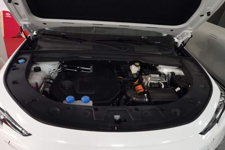 Used CHANGAN UNI-K iDD 2024 ZhiDian iDD 1.5T 135km Smart Leading Model Engine Bay