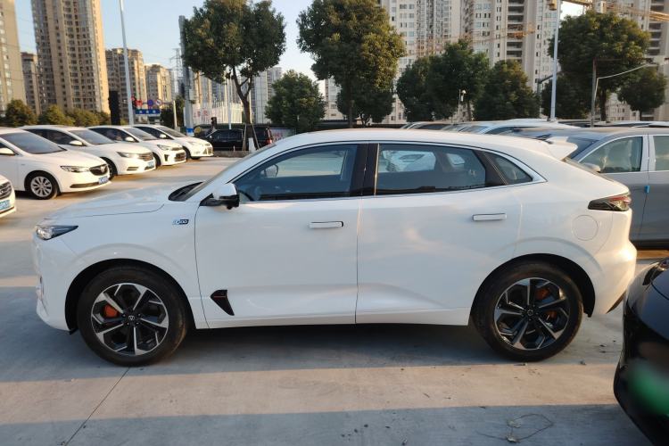 Used CHANGAN UNI-K iDD 2024 Chuzhi iDD 1.5T 135km Smart & Fun Model Exterior 2