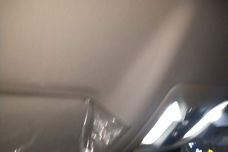 Used CHANGAN UNI-K iDD 2024 Chuzhi iDD 1.5T 135km Smart & Fun Model Headliner