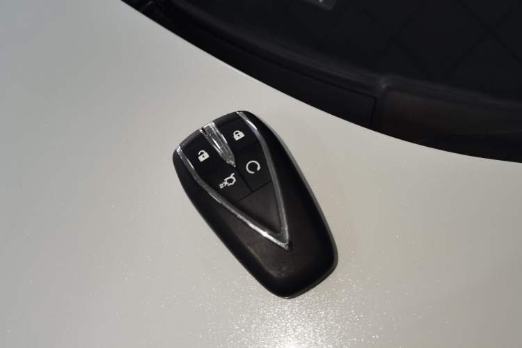 Used CHANGAN UNI-K iDD 2024 ZhiDian iDD 1.5T 135km Smart Leading Model Interior 1