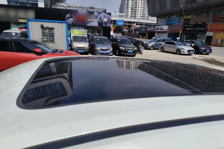 Used CHANGAN UNI-K iDD 2024 ZhiDian iDD 1.5T 135km Smart Leading Model Roof