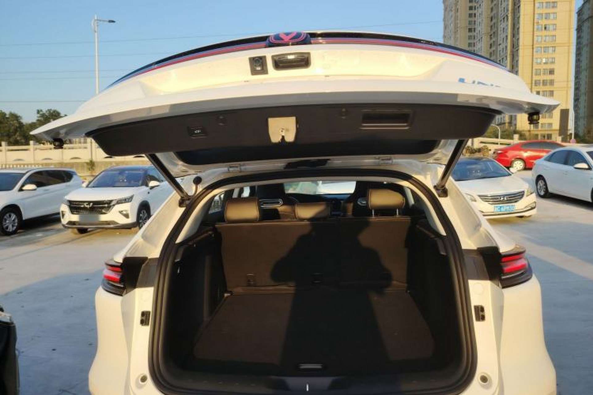 Used CHANGAN UNI-K iDD 2024 Chuzhi iDD 1.5T 135km Smart & Fun Model Trunk