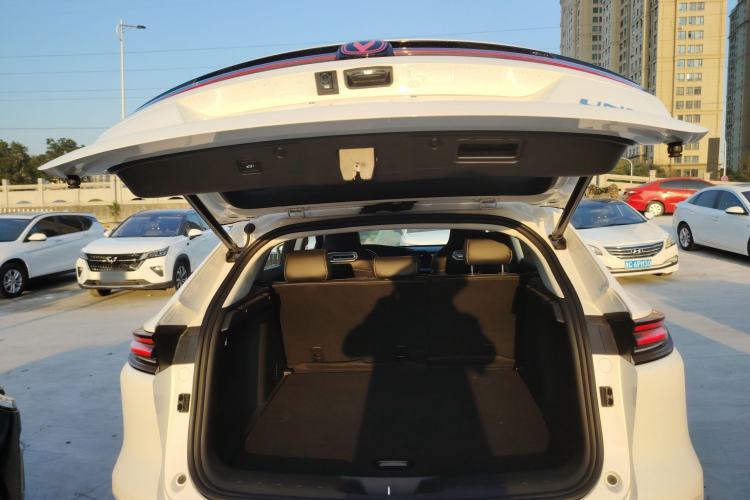 Used CHANGAN UNI-K iDD 2024 Chuzhi iDD 1.5T 135km Smart & Fun Model Trunk