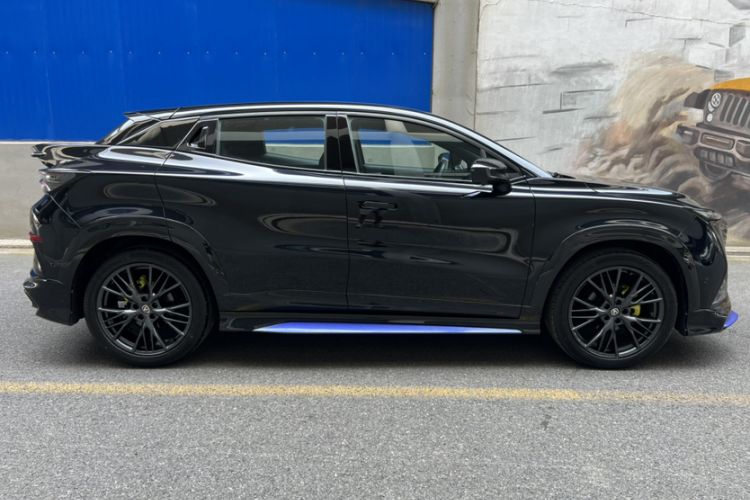 Used CHANGAN UNI-T 2023 2nd Generation 1.5T Sport Edition Flagship Version Exterior 2