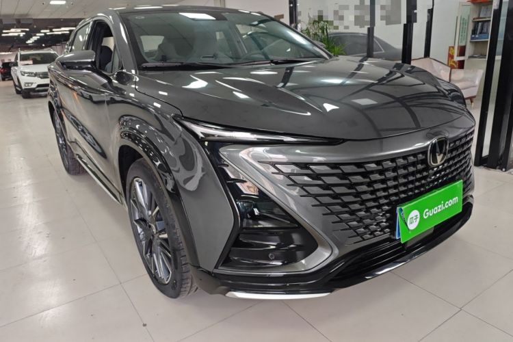 Used CHANGAN UNI-T 2023 Second-Generation 1.5T Prestige Model Exterior 2
