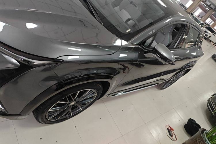 Used CHANGAN UNI-T 2023 Second-Generation 1.5T Prestige Model Exterior 3