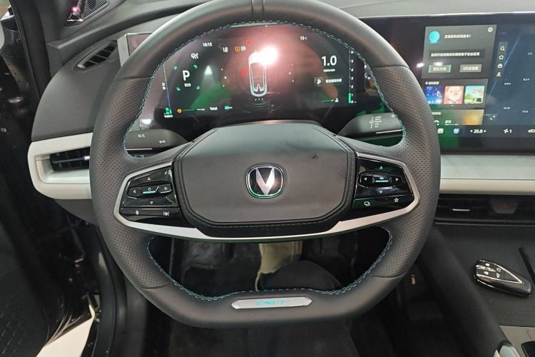 Used CHANGAN UNI-T 2023 Second-Generation 1.5T Prestige Model Steering Wheel