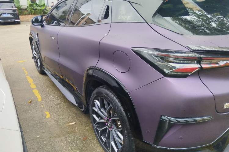 Used CHANGAN UNI-T 2020 1.5T Flagship Version Left Side