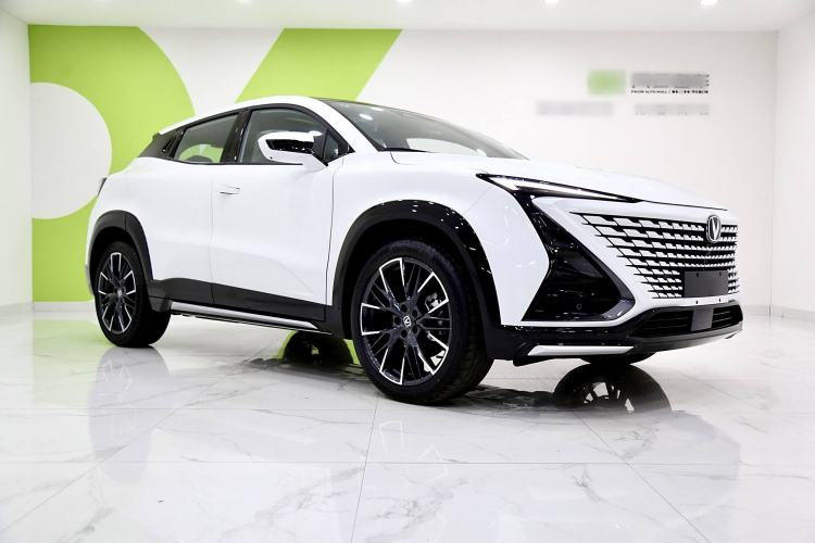 Used CHANGAN UNI-T 2023 Second-Generation 1.5T Prestige Model Exterior 1