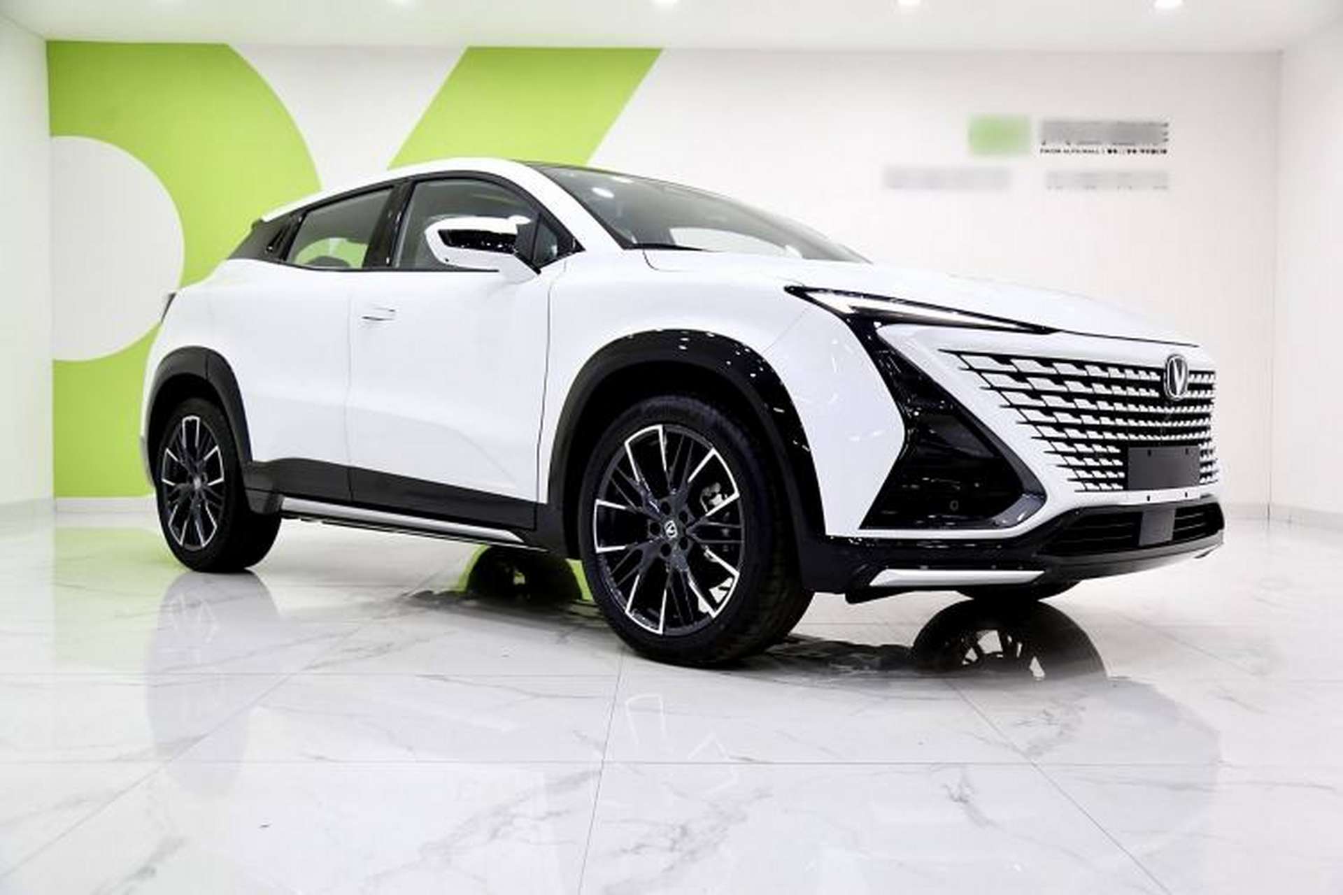 Used CHANGAN UNI-T 2023 Second-Generation 1.5T Prestige Model Exterior 1
