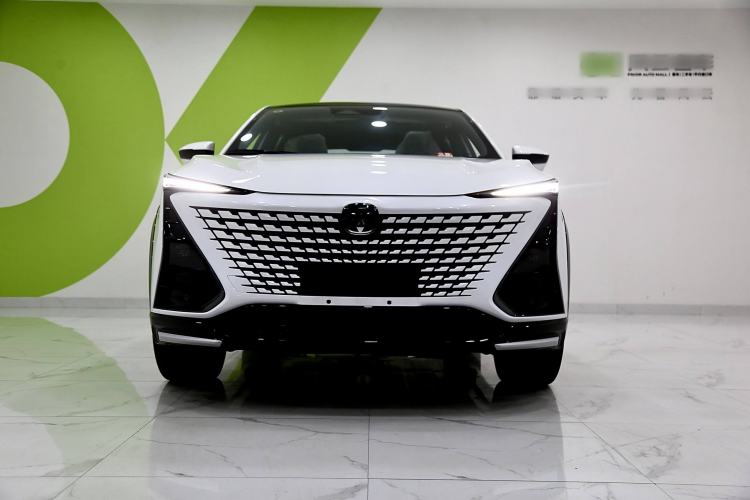 Used CHANGAN UNI-T 2023 Second-Generation 1.5T Prestige Model Exterior 3