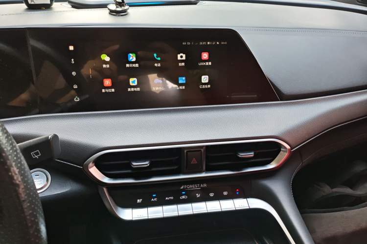 Used CHANGAN UNI-T 2020 1.5T Flagship Version Audio And AC Panel
