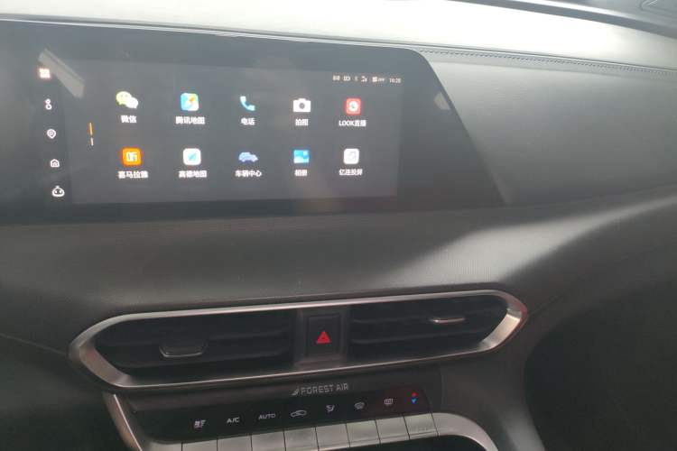 Used CHANGAN UNI-T 2020 1.5T Flagship Version Audio And AC Panel