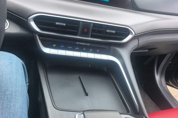 Used CHANGAN UNI-T 2020 1.5T Flagship Version Audio And AC Panel