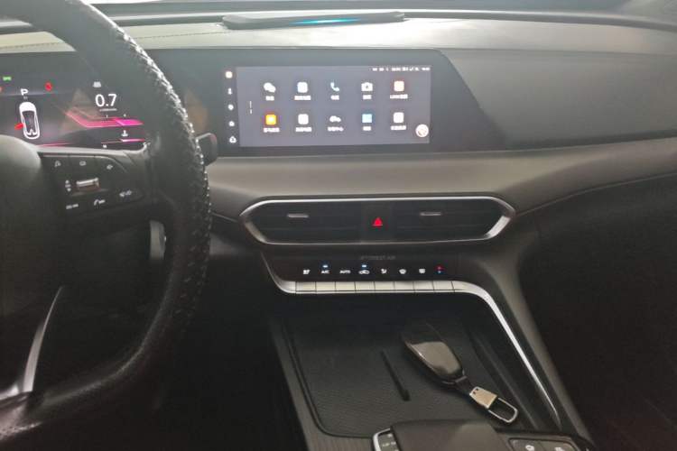 Used CHANGAN UNI-T 2020 1.5T Flagship Version Audio And AC Panel
