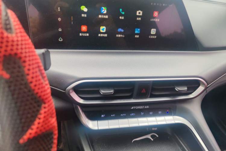 Used CHANGAN UNI-T 2020 1.5T Prestige Version Audio And AC Panel