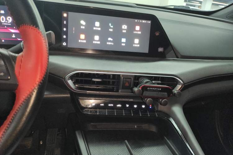Used CHANGAN UNI-T 2020 1.5T Prestige Version Audio And AC Panel