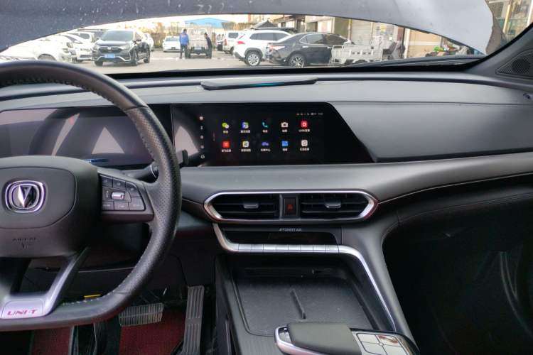 Used CHANGAN UNI-T 2020 1.5T Prestige Version Audio And AC Panel