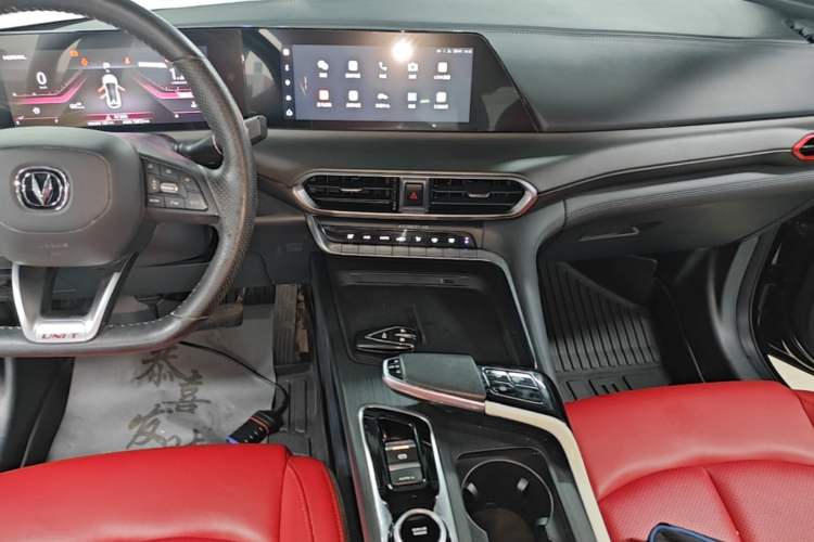 Used CHANGAN UNI-T 2020 1.5T Prestige Version Audio And AC Panel