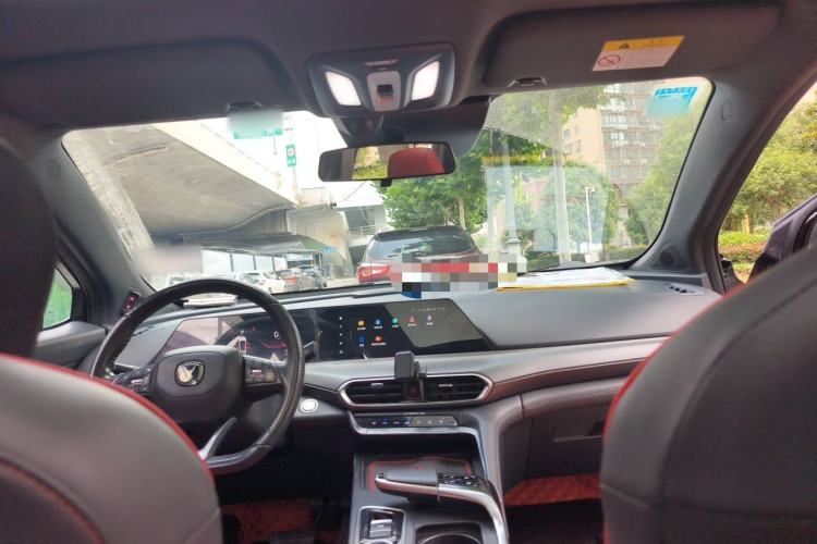 Used CHANGAN UNI-T 2020 1.5T Flagship Version Center Console