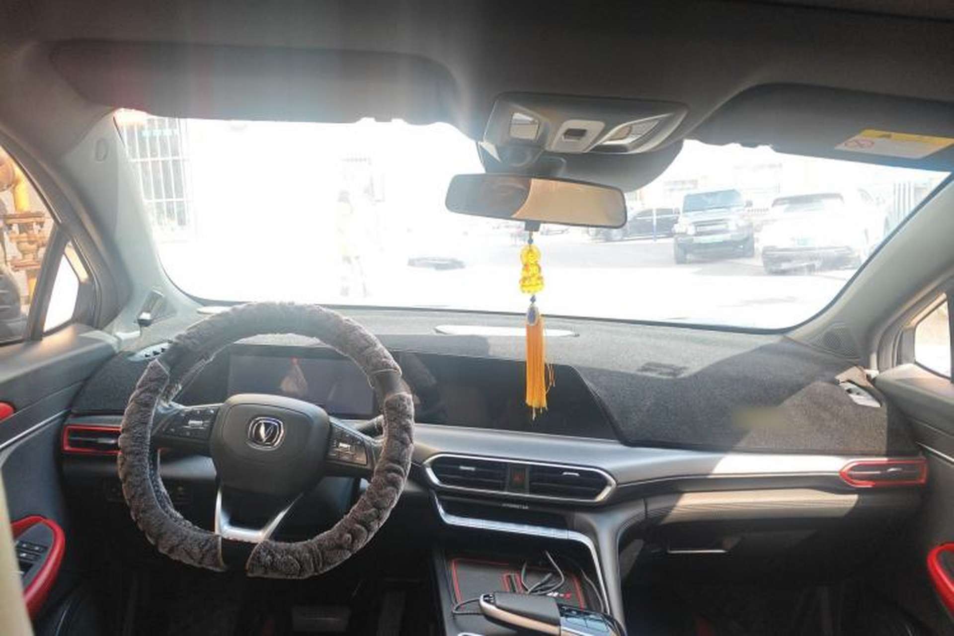 Used CHANGAN UNI-T 2020 1.5T Prestige Version Center Console