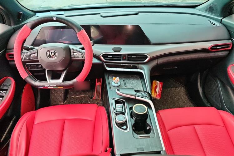 Used CHANGAN UNI-T 2020 1.5T Prestige Version Center Console