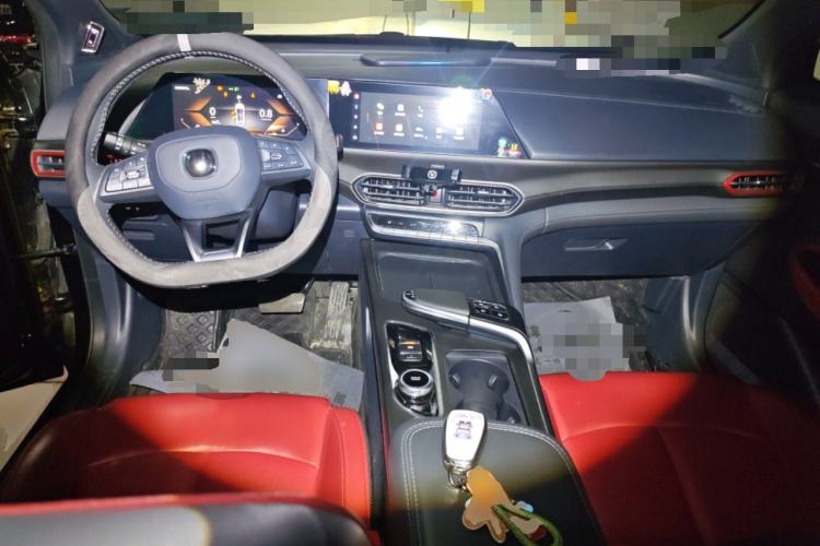 Used CHANGAN UNI-T 2020 1.5T Flagship Version Center Console