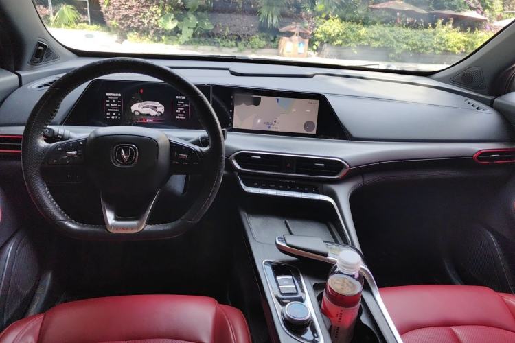 Used CHANGAN UNI-T 2020 1.5T Prestige Version Center Console