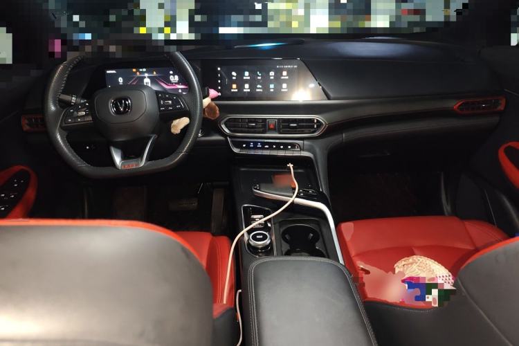 Used CHANGAN UNI-T 2020 1.5T Prestige Version Center Console