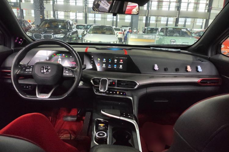 Used CHANGAN UNI-T 2020 1.5T Flagship Version Center Console