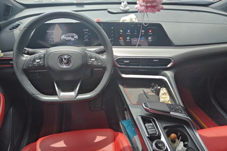 Used CHANGAN UNI-T 2020 1.5T Flagship Version Center Console