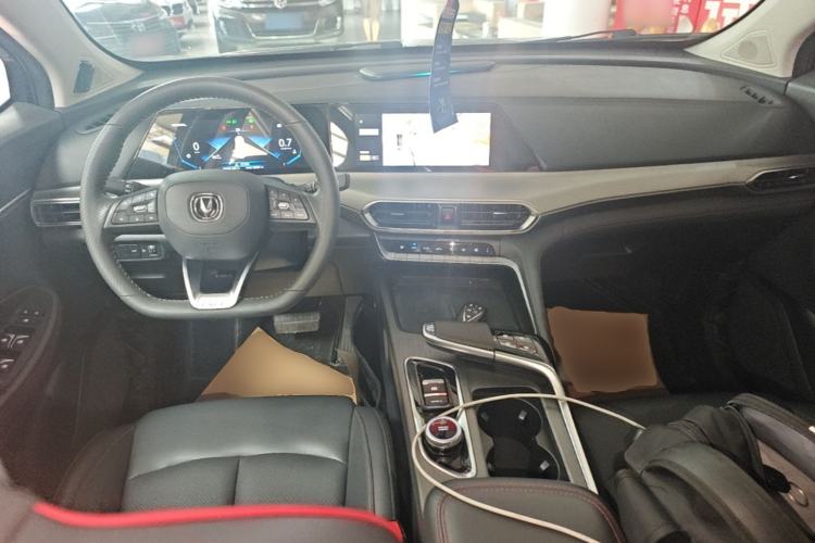Used CHANGAN UNI-T 2020 1.5T Flagship Version Center Console