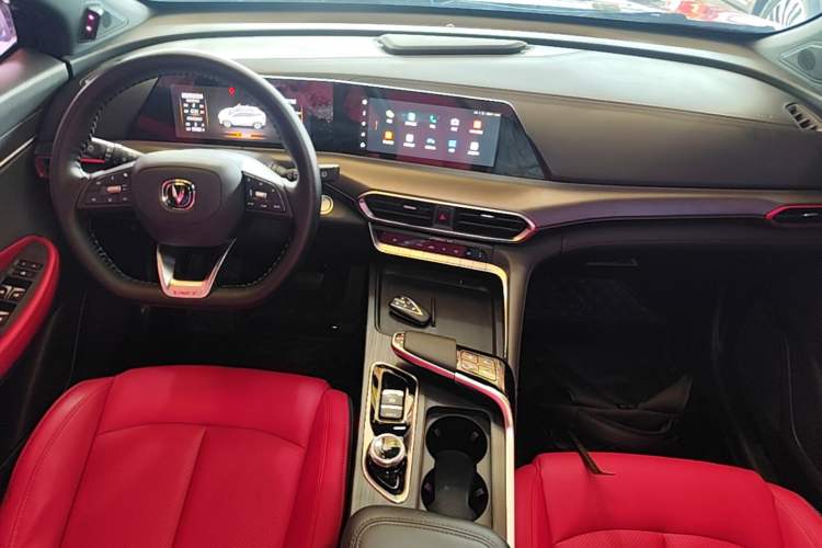 Used CHANGAN UNI-T 2020 1.5T Flagship Version Center Console