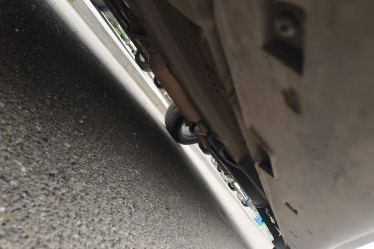 Used CHANGAN UNI-T 2020 1.5T Prestige Version Chassis Front Left