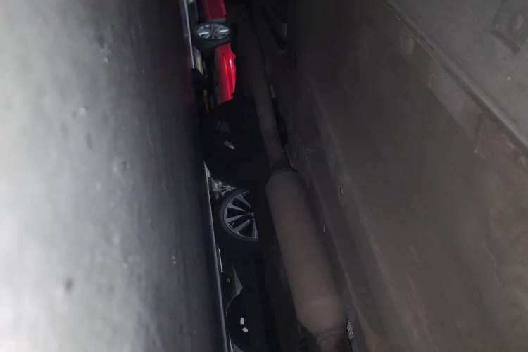 Used CHANGAN UNI-T 2020 1.5T Prestige Version Chassis Front Right
