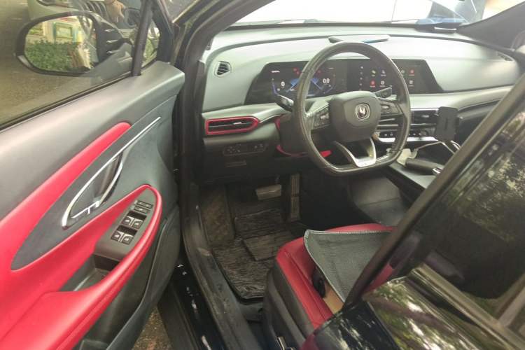 Used CHANGAN UNI-T 2020 1.5T Prestige Version Driver Seat